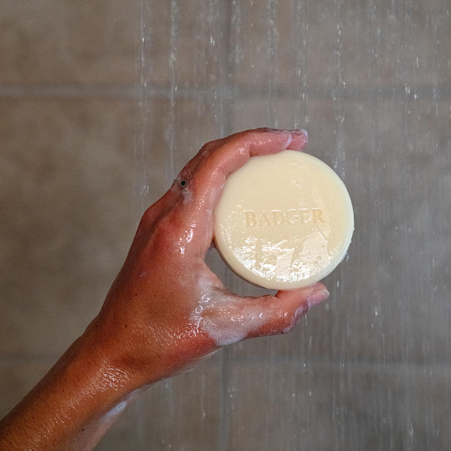 Badger - Natural Jojoba & Baobab Conditioning Shampoo Bar, 3 oz