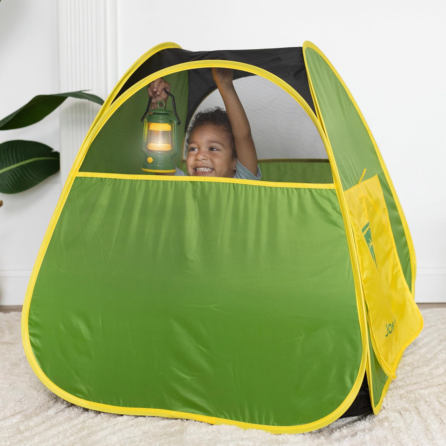 John Deere Pop-Up Camping Tent, 18 Piece Set